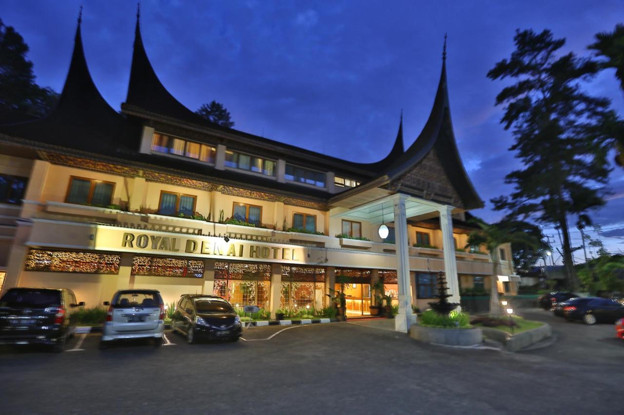 Royal denai view hotel bukittinggi indonesia