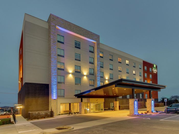 Holiday inn express nashville downtown nashville tn united states