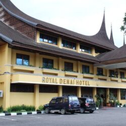 Royal denai view hotel bukittinggi indonesia