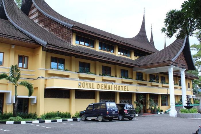 Royal denai view hotel bukittinggi indonesia