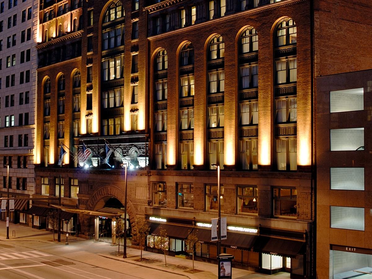 Cleveland arcade regency hyatt dates select