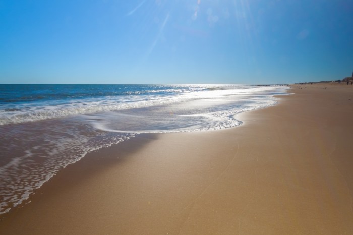 Best beaches to vacation on the east coast