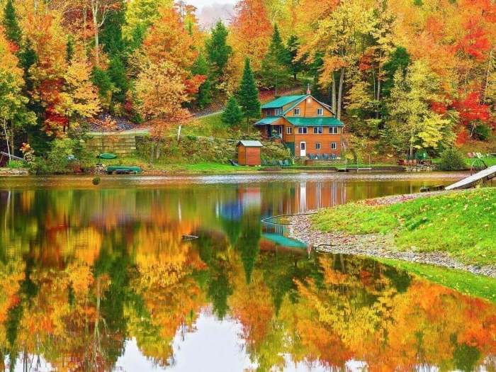 Best fall vacation spots east coast