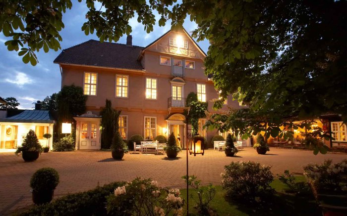 Chains european hotels report hotel htl horwath cover