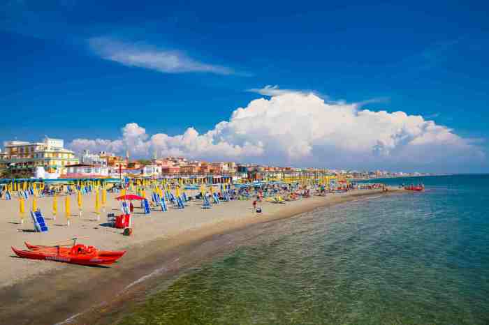 Ostia lido spiaggia spiagge mare torvaianica beaches trovaspiagge vicino privato lungomare litorale getty acqua bandiera funweek bbeautiful battistini