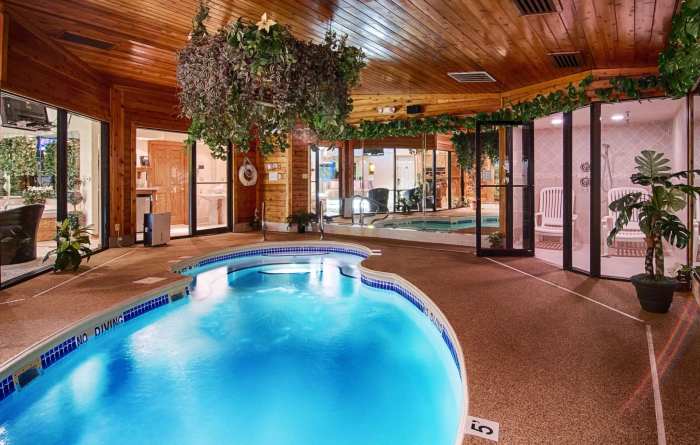 Private pool resorts near me