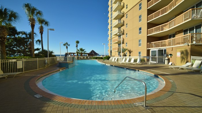 Pelican beach resort destin pool rental fl vrbo tripadvisor satellite sauna cable tv has resorts condo florida