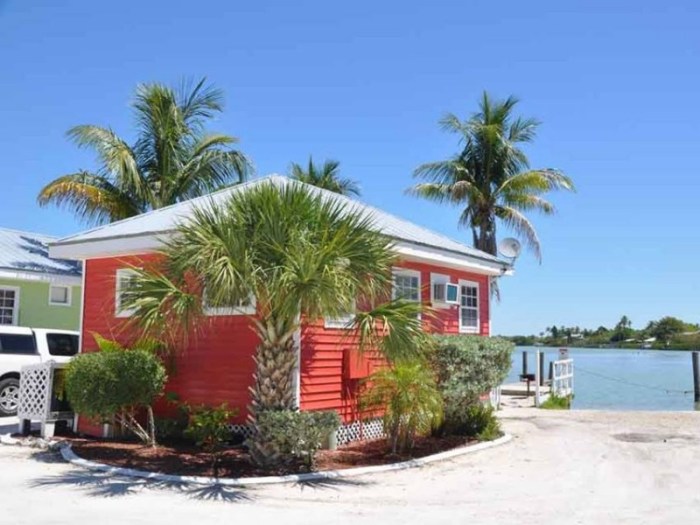 Cottages florida beach beachfront bungalow charming bungalows vacation island ocean sanibel melbourne bay most sea rentals conversion 2021 views cozy