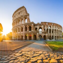 Colosseum sonnenaufgang rom italien canaanite brasileiros salida italia pantheon kimkim itinerary coliseu solicitar pedidas cada ohim milhares cidadania italiana solicitadas